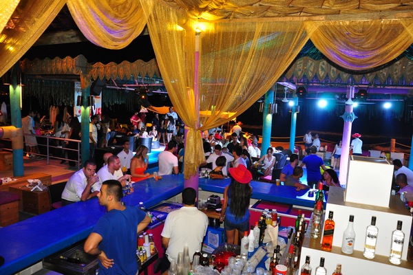 Saturday Night Fever At Edde Sands